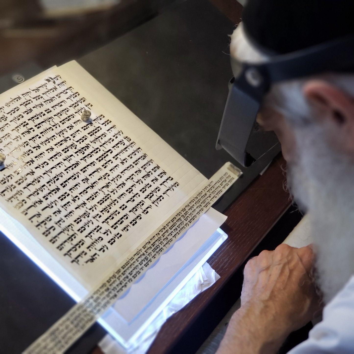 Sofer Shul, home or office visit for your community to check their Mezuzas and Tefillin